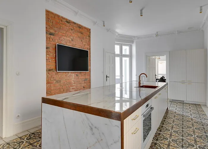 Blue Mandarin Premium Ii